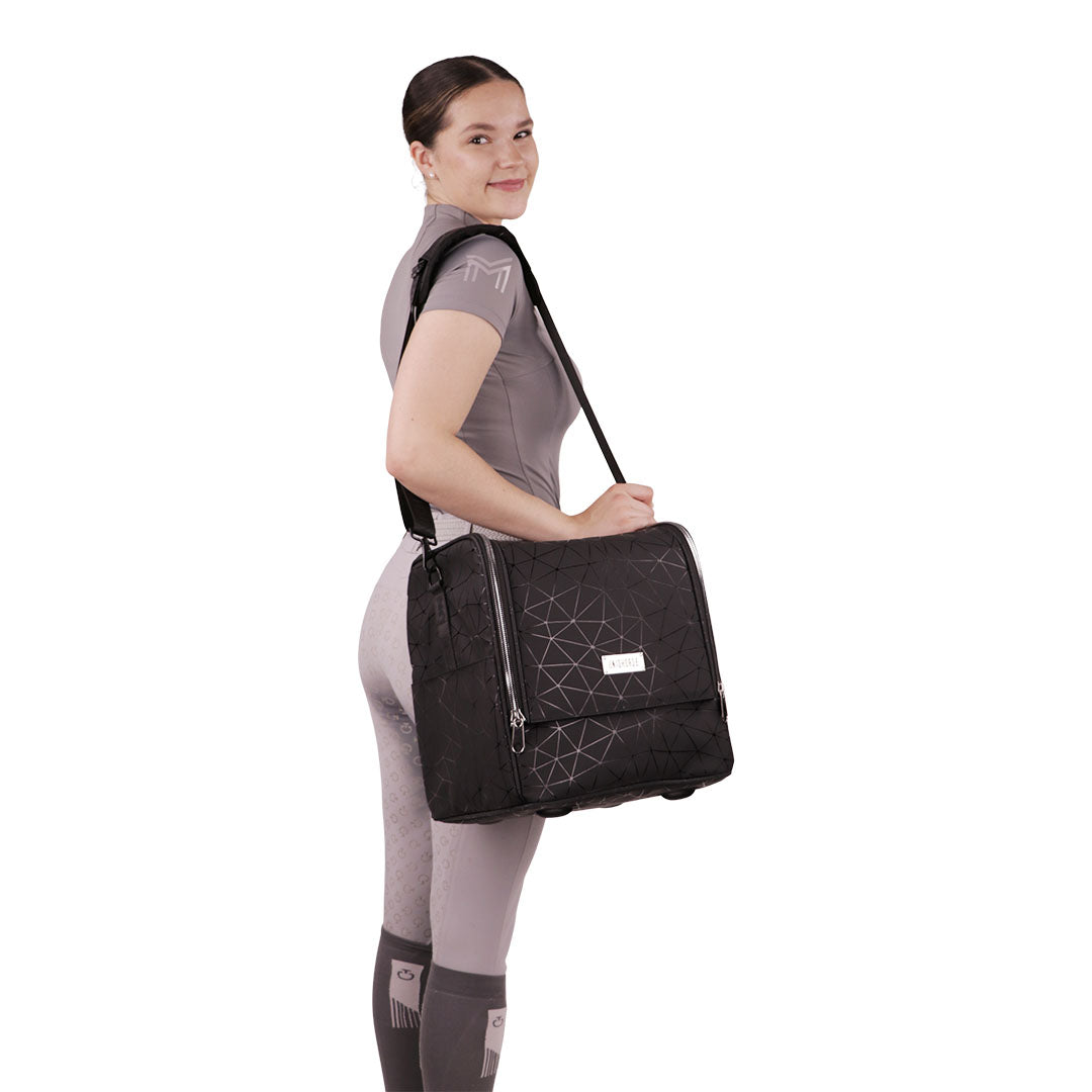Grooming Bag Flap