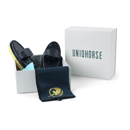 Gift Set with Grooming & Coarse Brush