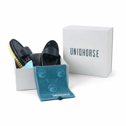 Gift Set with Grooming & Coarse Brush